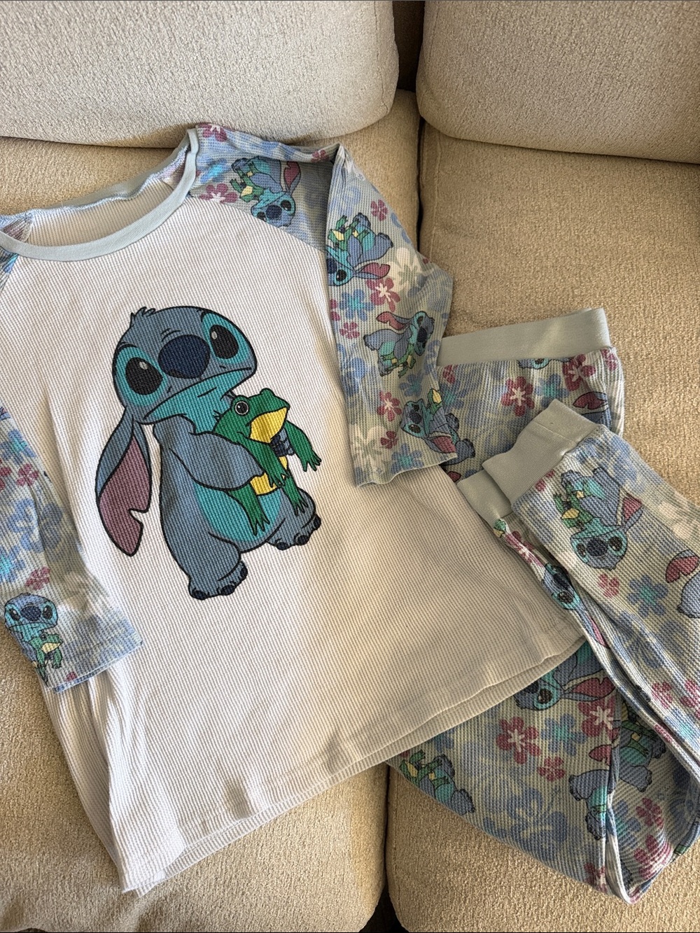 Disney Kids Stitch Pajama Set in Light Blue and White - Picture 1 of 4